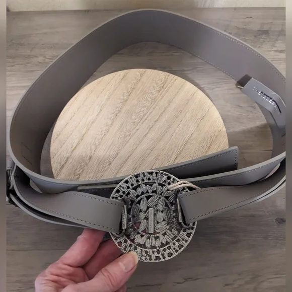 Free people belt new women's m/l cowhide large buckle nwot - Picture 3 of 11